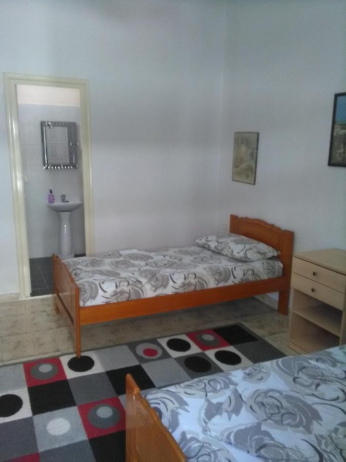 Vila Sula Guesthouse Durrës Buitenkant foto